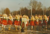 1982-02-20 Optocht - Haone dansgarde 3